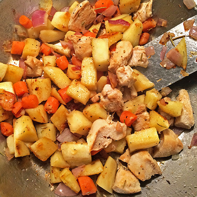 Easy One Pan Rosemary Chicken with Veggies