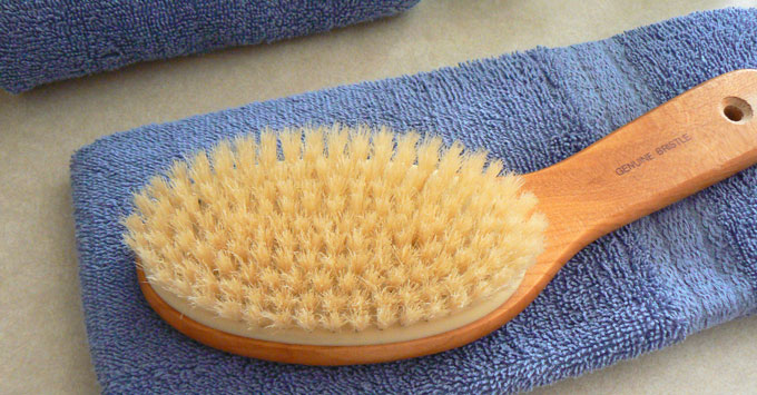 7 Benefits to Dry Brushing